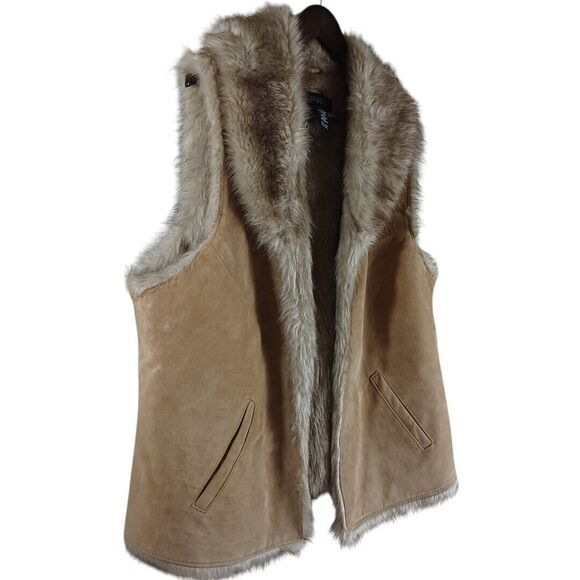 SUEDE FAUX FUR VEST - Picture 3 of 9